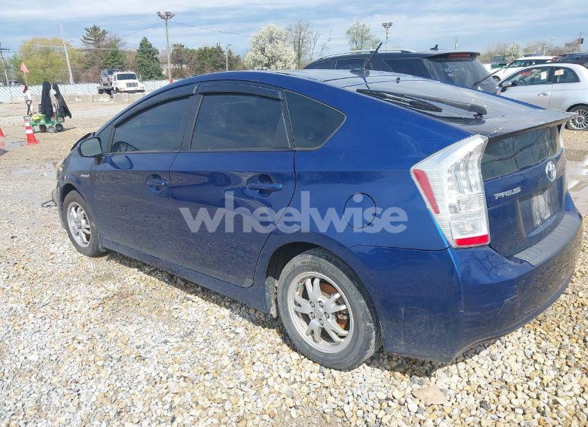 Photo 3 of 2011 Toyota Prius THREE (VIN JTDKN3DU2B5315803)