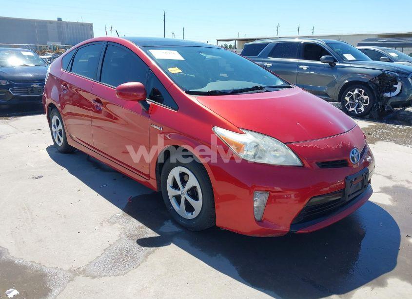 2012 Toyota Prius THREE (VIN JTDKN3DU2C1502144) main photo