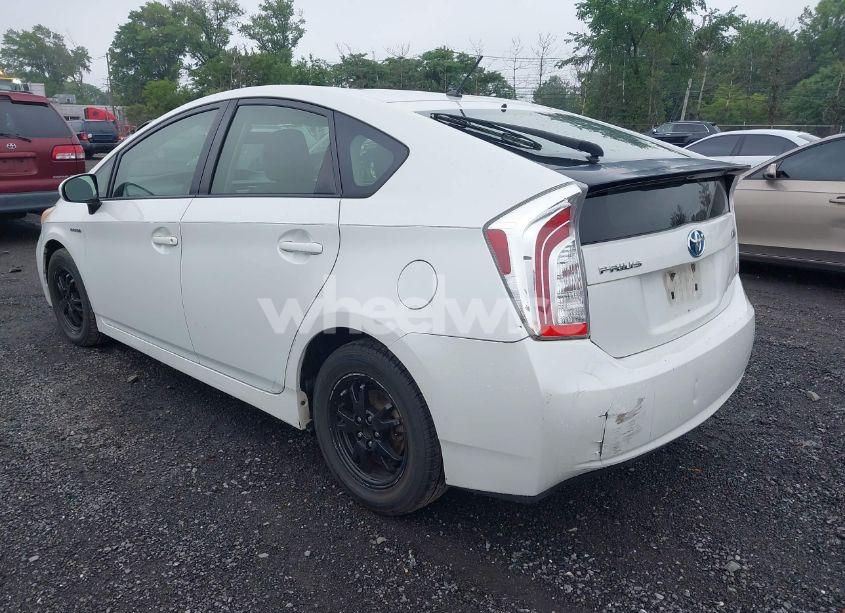 Photo 3 of 2012 Toyota Prius TWO (VIN JTDKN3DU2C1531465)