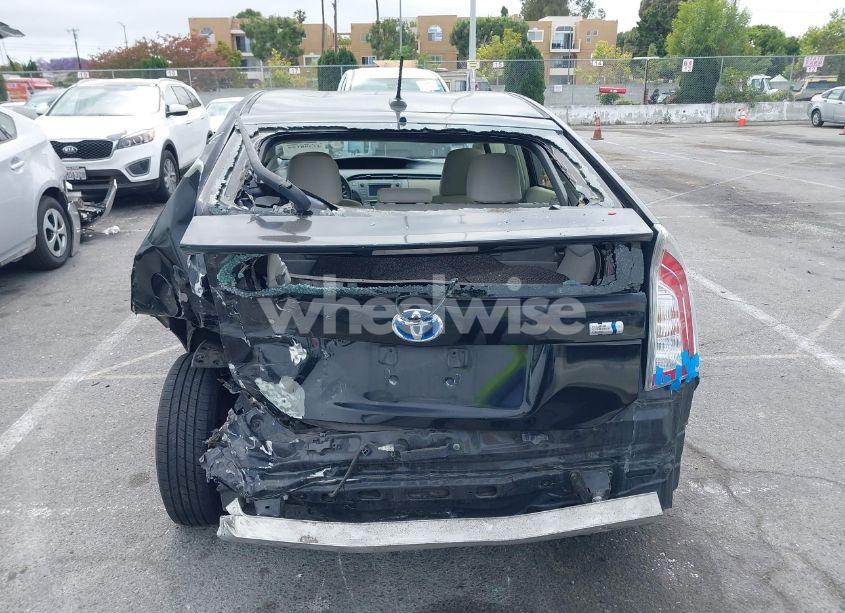 Photo 16 of 2012 Toyota Prius THREE (VIN JTDKN3DU2C1533782)