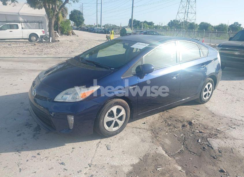 Photo 2 of 2012 Toyota Prius THREE (VIN JTDKN3DU2C1558035)