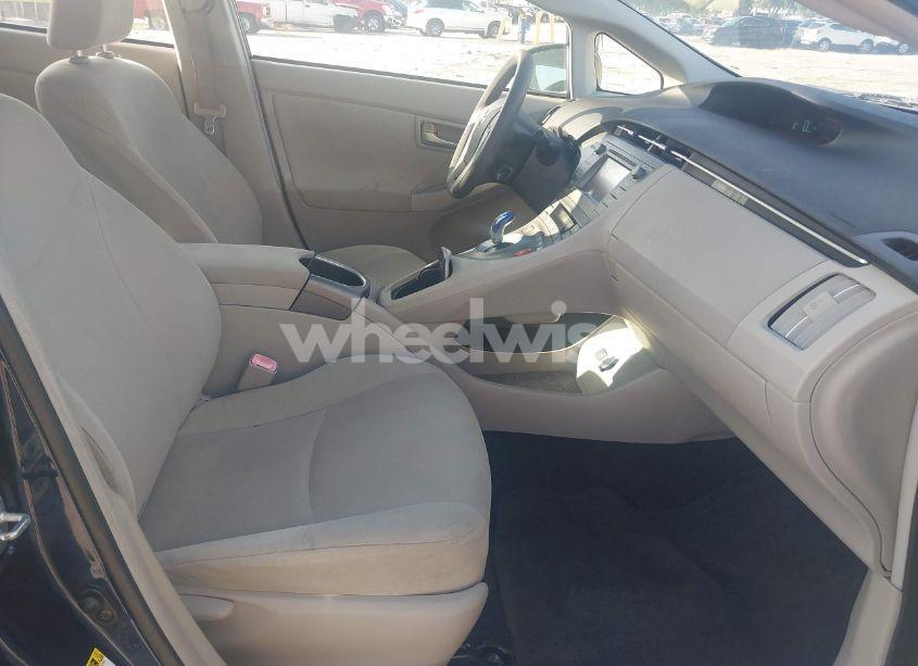 Photo 5 of 2012 Toyota Prius THREE (VIN JTDKN3DU2C1558035)