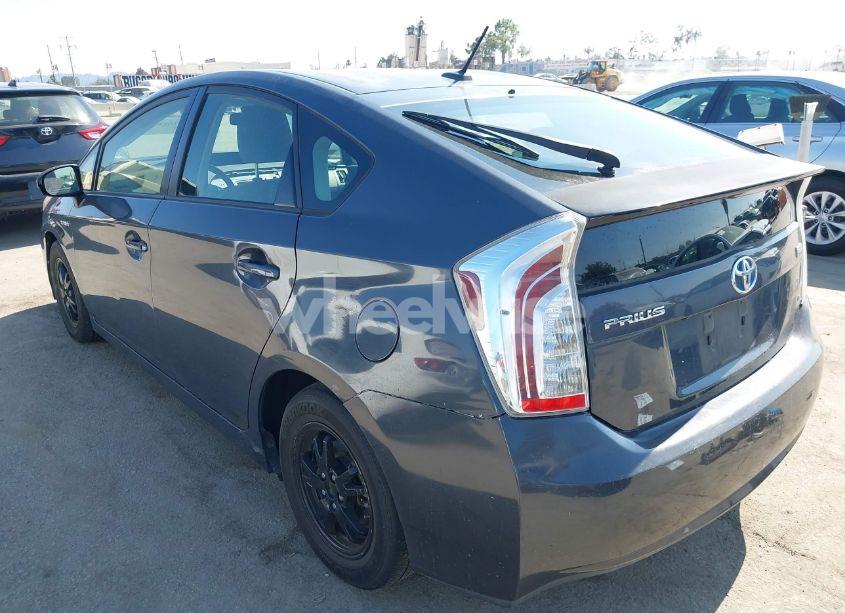 Photo 3 of 2012 Toyota Prius THREE (VIN JTDKN3DU2C1572727)