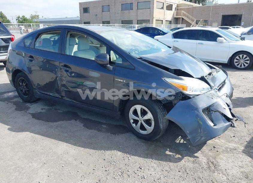 2012 Toyota Prius TWO (VIN JTDKN3DU2C1589933) main photo