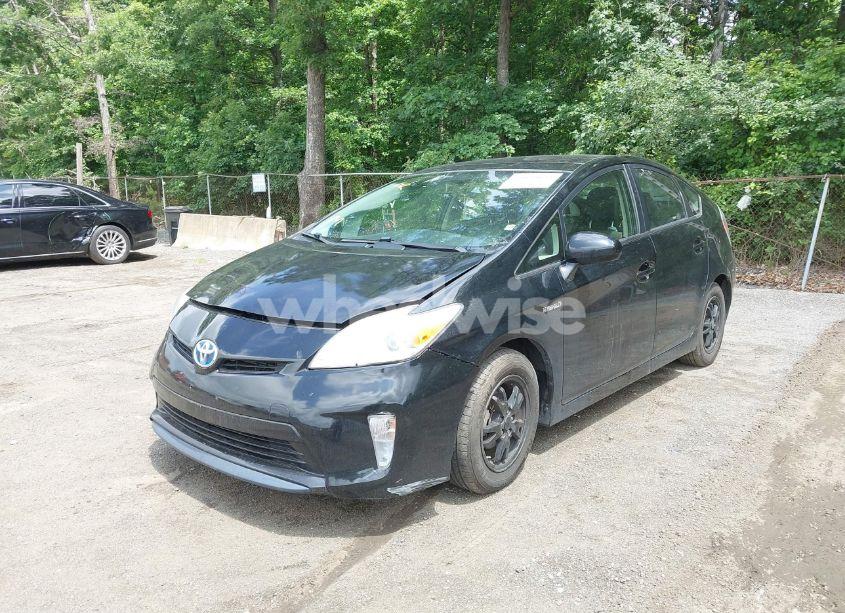 Photo 2 of 2013 Toyota Prius FIVE/FOUR/THREE/THREE SE/TWO (VIN JTDKN3DU2D1623015)