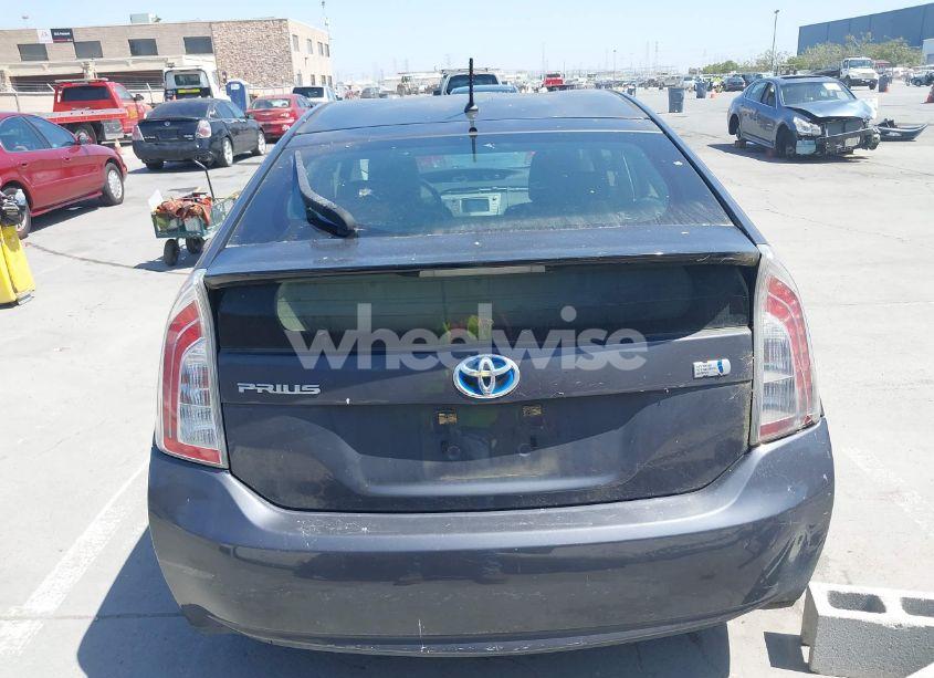 Photo 16 of 2013 Toyota Prius TWO (VIN JTDKN3DU2D1720778)