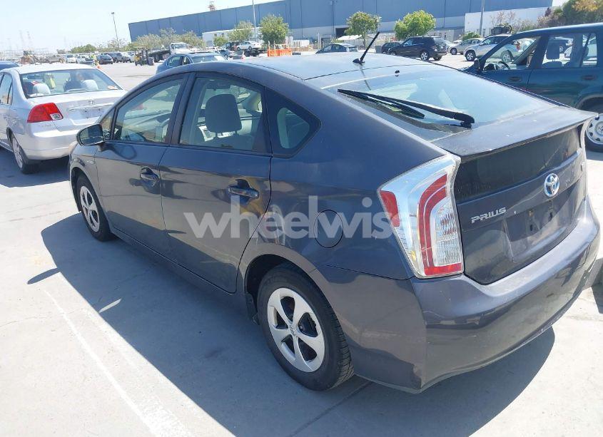 Photo 3 of 2013 Toyota Prius TWO (VIN JTDKN3DU2D1720778)