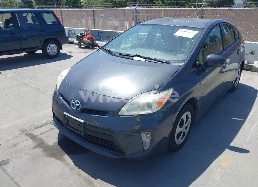 Photo 6 of 2013 Toyota Prius TWO (VIN JTDKN3DU2D1720778)