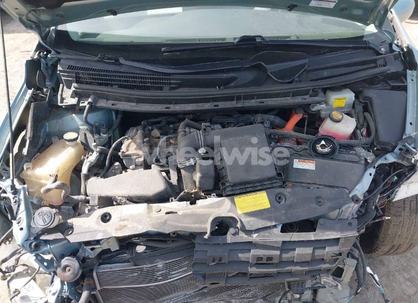 Photo 10 of 2013 Toyota Prius TWO (VIN JTDKN3DU2D5553055)