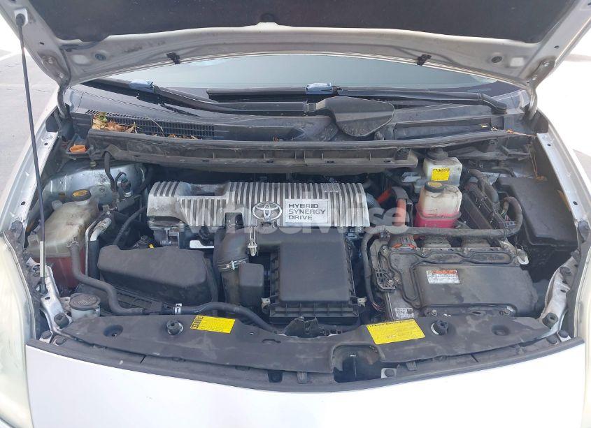 Photo 10 of 2013 Toyota Prius TWO (VIN JTDKN3DU2D5701401)