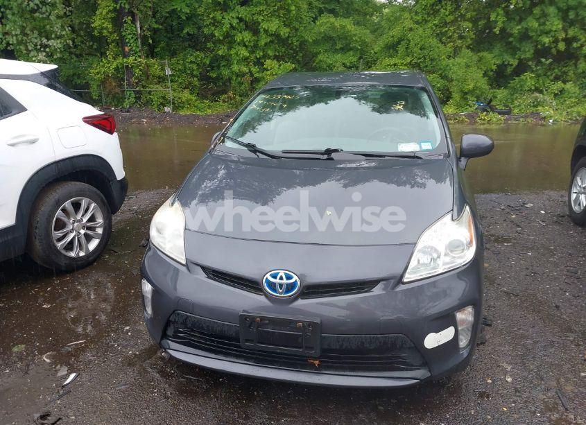 Photo 12 of 2014 Toyota Prius FIVE/FOUR/THREE/TWO (VIN JTDKN3DU2E0376375)