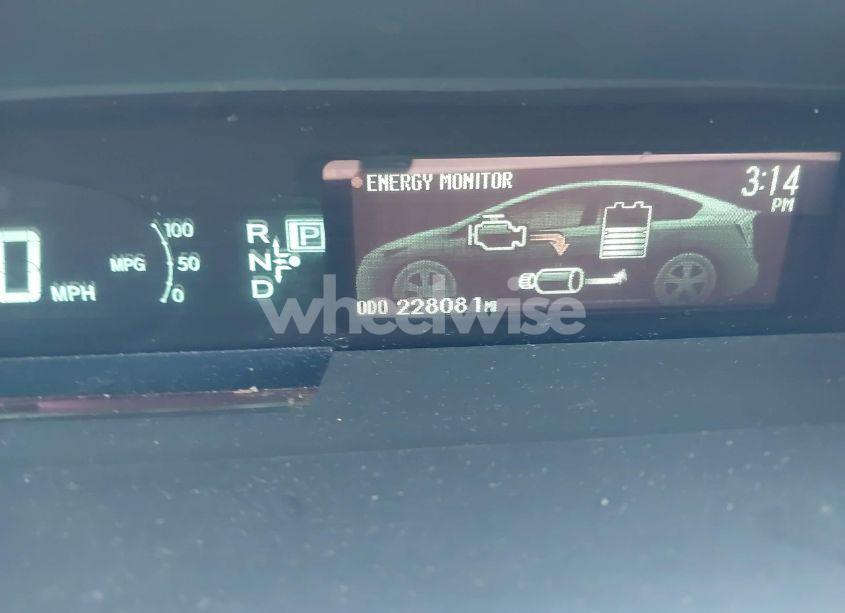 Photo 15 of 2014 Toyota Prius TWO (VIN JTDKN3DU2E0377039)