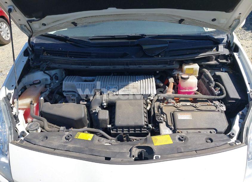 Photo 10 of 2014 Toyota Prius FOUR (VIN JTDKN3DU2E0390342)