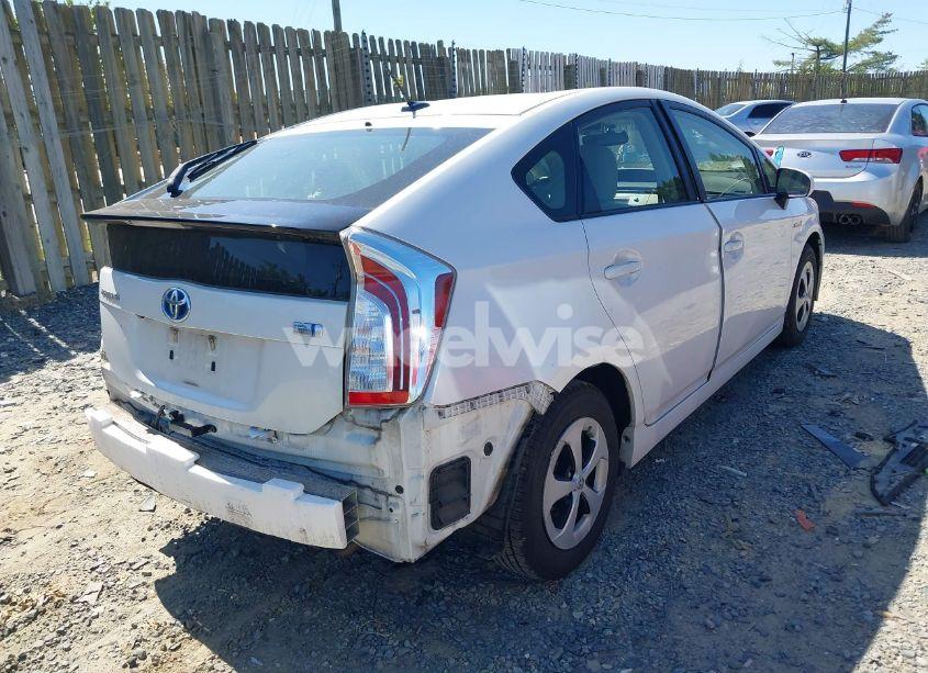 Photo 4 of 2014 Toyota Prius FOUR (VIN JTDKN3DU2E0390342)