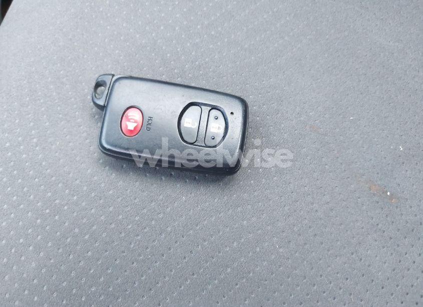 Photo 11 of 2014 Toyota Prius TWO (VIN JTDKN3DU2E1771831)