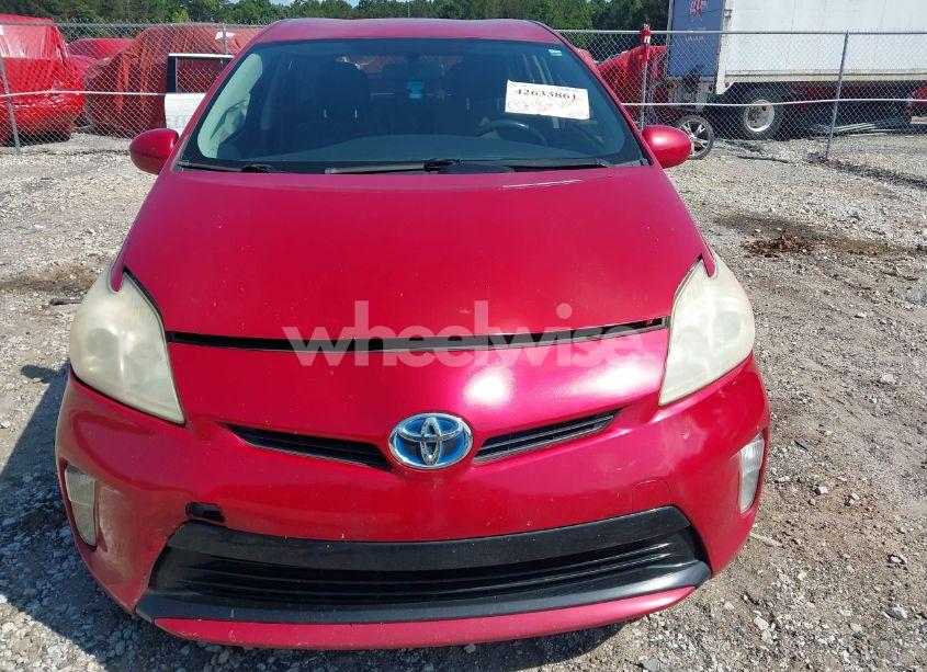 Photo 12 of 2014 Toyota Prius TWO (VIN JTDKN3DU2E1774423)