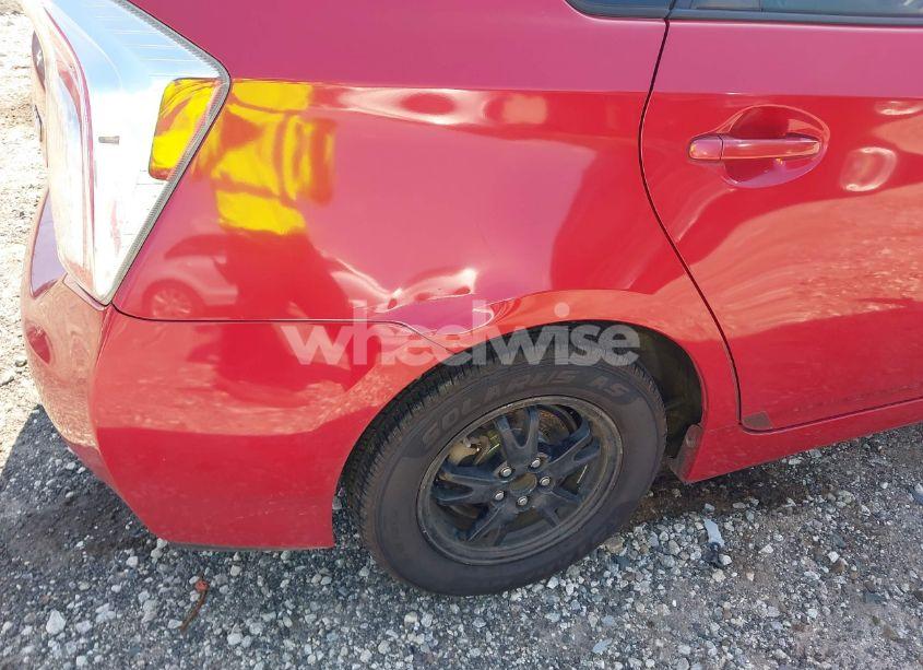 Photo 6 of 2014 Toyota Prius TWO (VIN JTDKN3DU2E1774423)