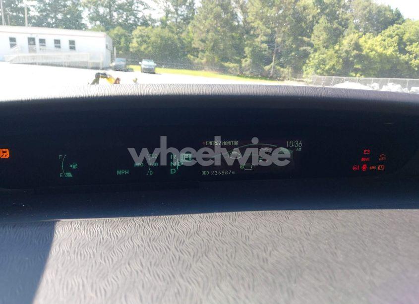 Photo 7 of 2014 Toyota Prius TWO (VIN JTDKN3DU2E1774423)