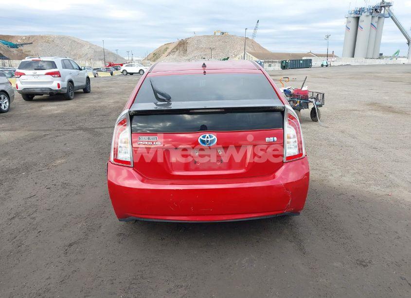Photo 16 of 2015 Toyota Prius TWO (VIN JTDKN3DU2F0482052)