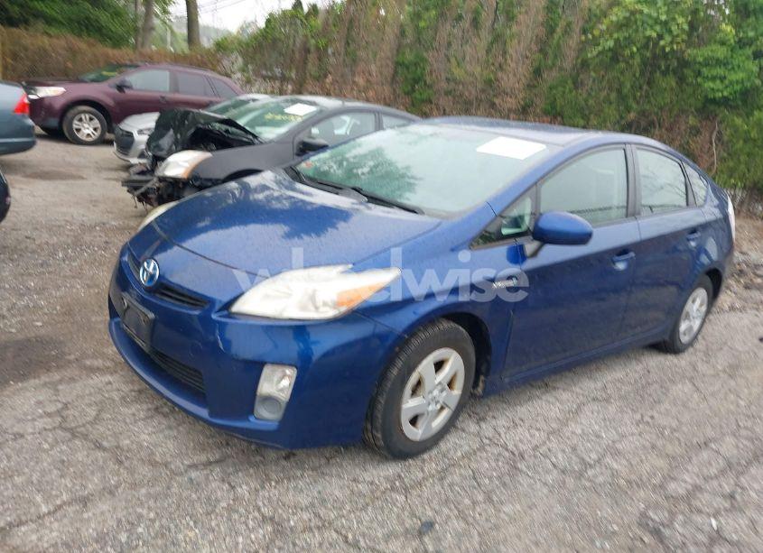 Photo 2 of 2010 Toyota Prius IV (VIN JTDKN3DU3A0007731)