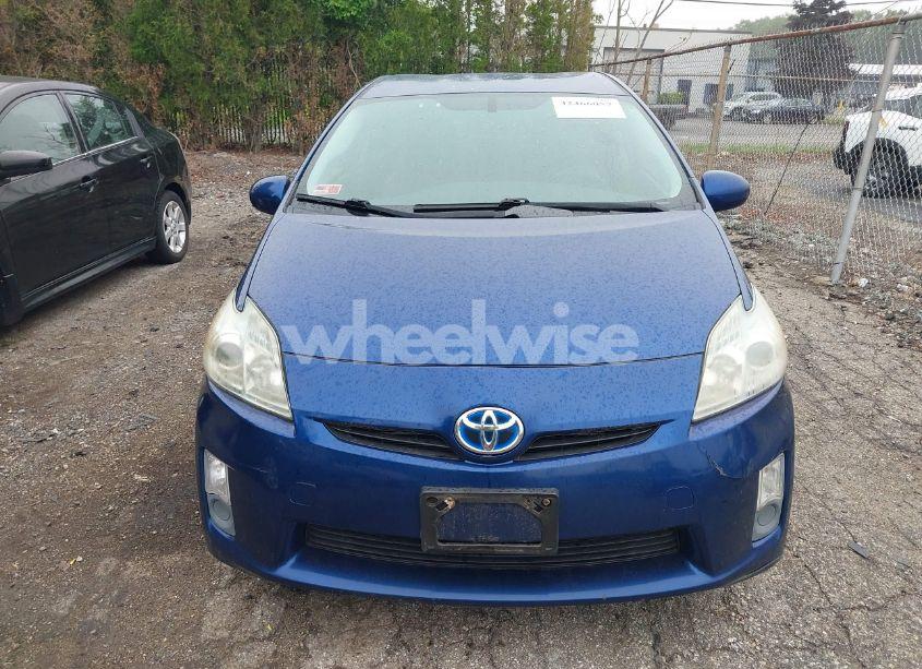 Photo 6 of 2010 Toyota Prius IV (VIN JTDKN3DU3A0007731)