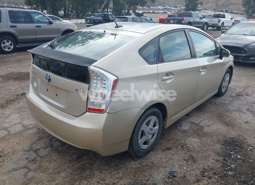 Photo 4 of 2010 Toyota Prius III (VIN JTDKN3DU3A0082879)