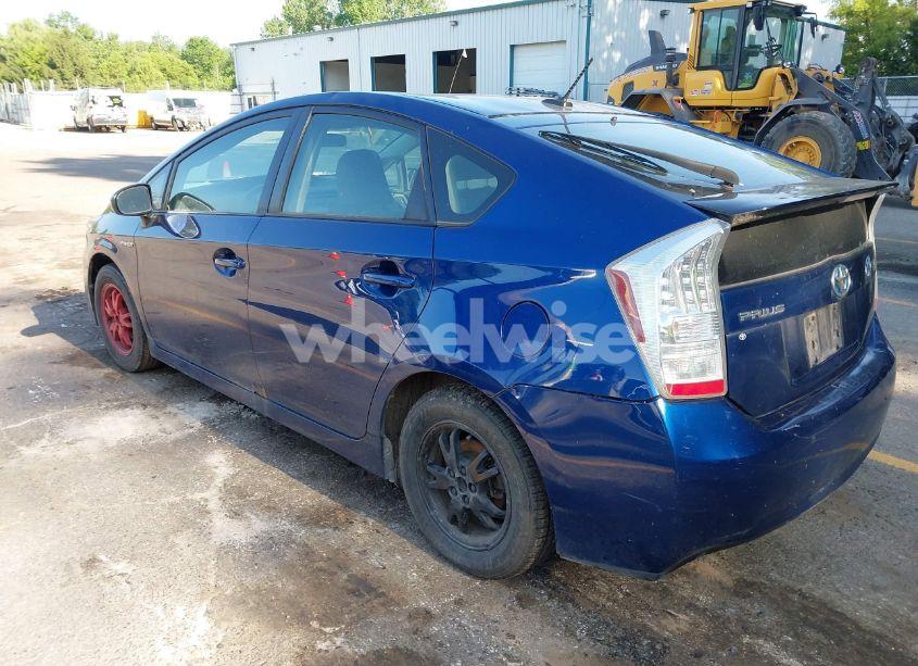 Photo 3 of 2010 Toyota Prius II (VIN JTDKN3DU3A0109854)