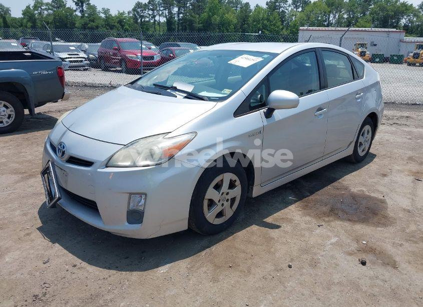 Photo 2 of 2010 Toyota Prius II (VIN JTDKN3DU3A0150484)