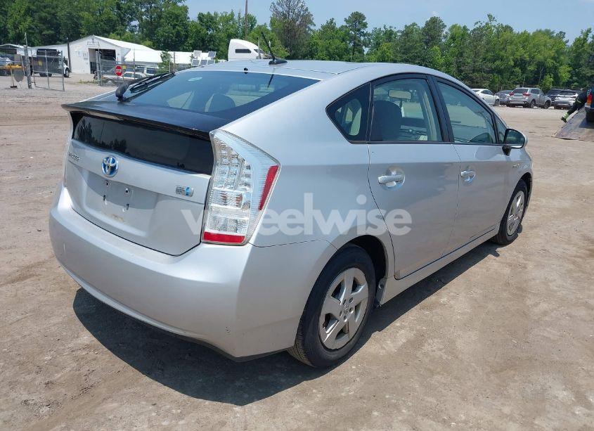 Photo 4 of 2010 Toyota Prius II (VIN JTDKN3DU3A0150484)