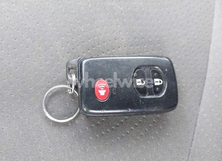 Photo 11 of 2010 Toyota Prius II (VIN JTDKN3DU3A0225295)
