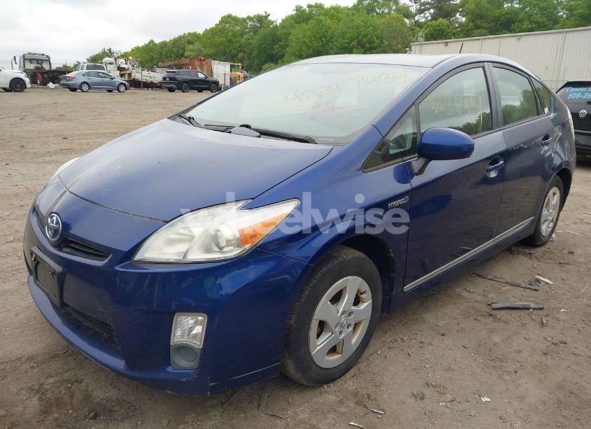 Photo 2 of 2010 Toyota Prius II (VIN JTDKN3DU3A0225295)