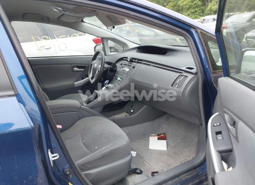 Photo 5 of 2010 Toyota Prius II (VIN JTDKN3DU3A0225295)