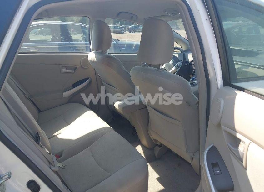 Photo 8 of 2010 Toyota Prius III (VIN JTDKN3DU3A5126222)