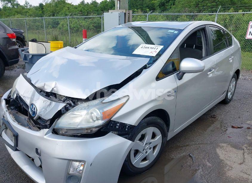 Photo 2 of 2011 Toyota Prius THREE (VIN JTDKN3DU3B0251106)