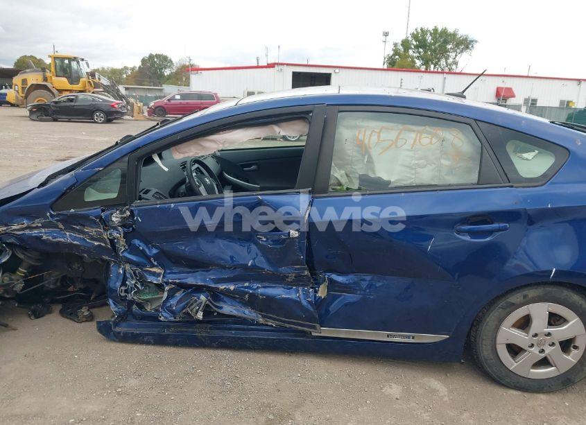 Photo 13 of 2011 Toyota Prius (VIN JTDKN3DU3B0269475)