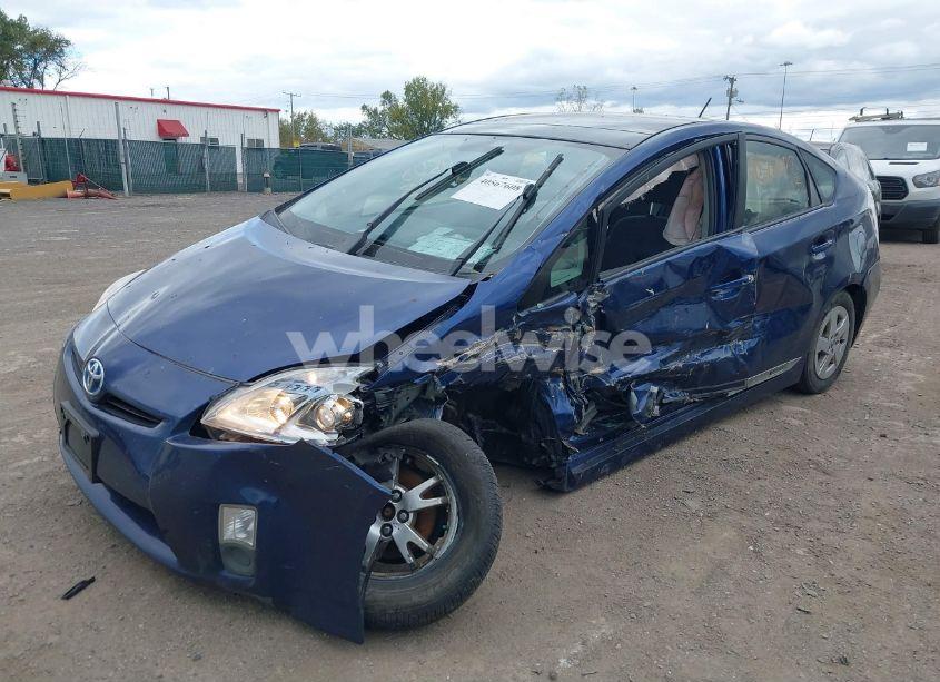 Photo 2 of 2011 Toyota Prius (VIN JTDKN3DU3B0269475)