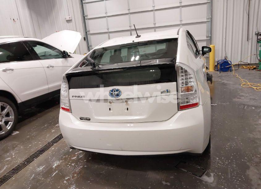 Photo 16 of 2011 Toyota Prius (VIN JTDKN3DU3B0294912)