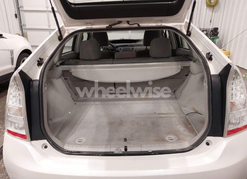 Photo 17 of 2011 Toyota Prius (VIN JTDKN3DU3B0294912)