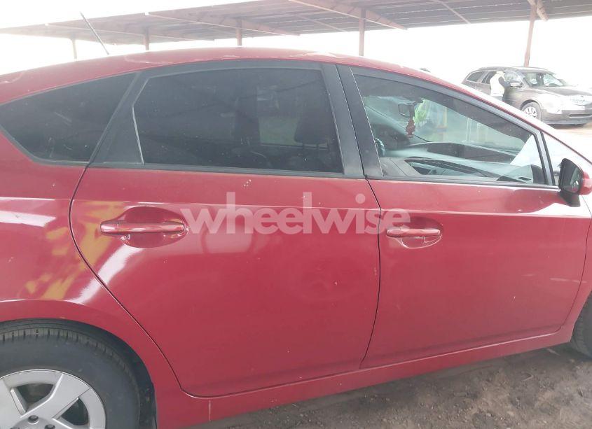 Photo 13 of 2011 Toyota Prius FOUR (VIN JTDKN3DU3B1411835)