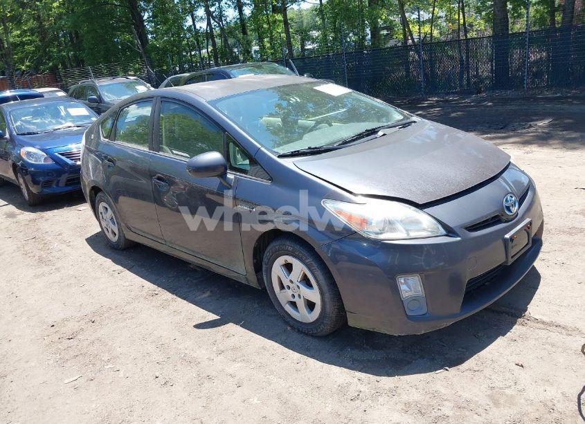 2011 Toyota Prius FOUR (VIN JTDKN3DU3B1443653) main photo