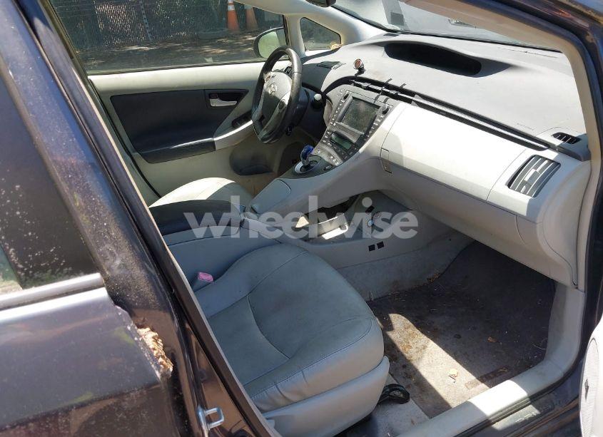 Photo 5 of 2011 Toyota Prius FOUR (VIN JTDKN3DU3B1443653)