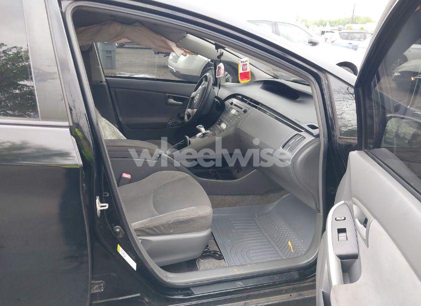 Photo 5 of 2011 Toyota Prius TWO (VIN JTDKN3DU3B1446424)