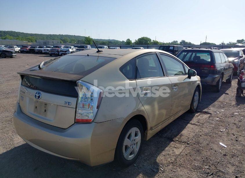 Photo 4 of 2011 Toyota Prius TWO (VIN JTDKN3DU3B1476538)