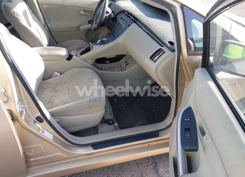 Photo 5 of 2011 Toyota Prius TWO (VIN JTDKN3DU3B1476538)