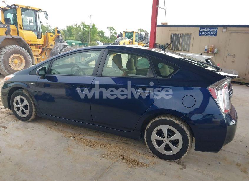 Photo 14 of 2012 Toyota Prius TWO (VIN JTDKN3DU3C0335122)