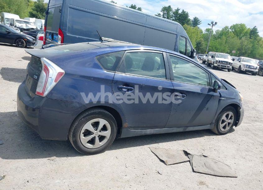 Photo 13 of 2012 Toyota Prius THREE (VIN JTDKN3DU3C0336870)