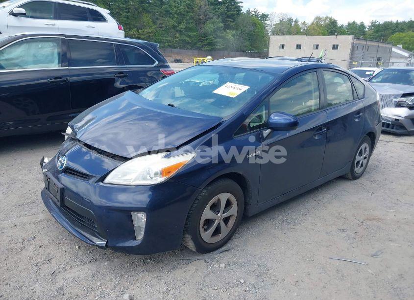 Photo 2 of 2012 Toyota Prius THREE (VIN JTDKN3DU3C0336870)