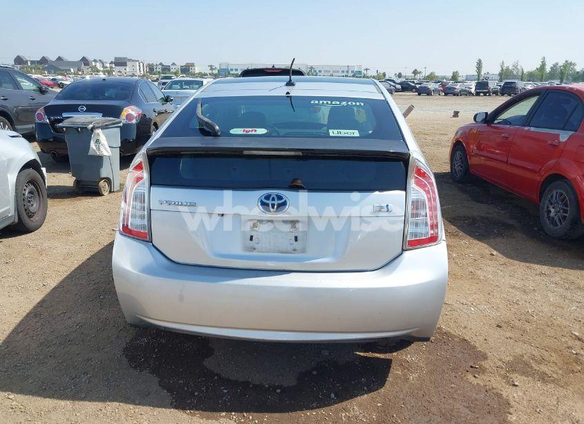 Photo 16 of 2012 Toyota Prius THREE (VIN JTDKN3DU3C5438463)