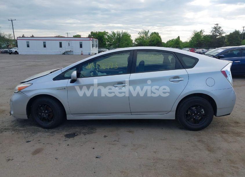 Photo 15 of 2012 Toyota Prius FOUR (VIN JTDKN3DU3C5467882)