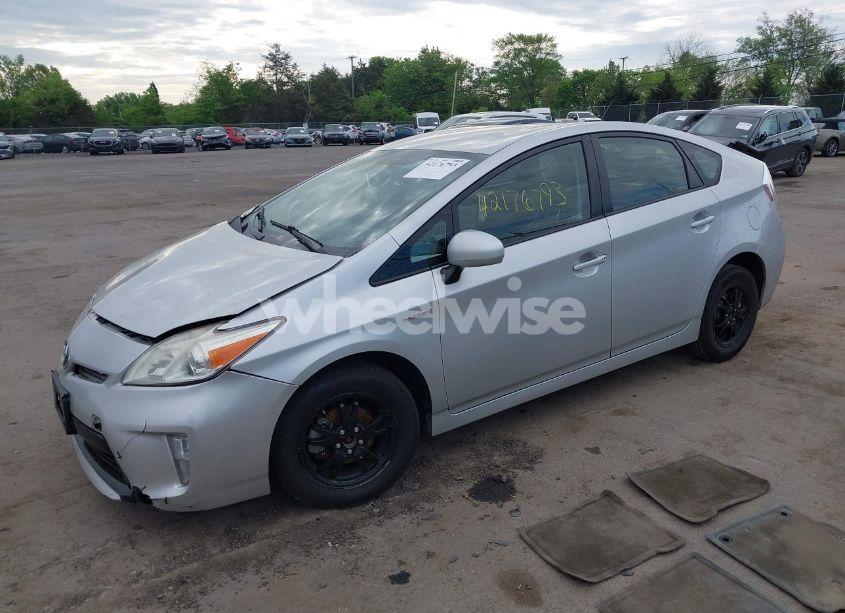 Photo 2 of 2012 Toyota Prius FOUR (VIN JTDKN3DU3C5467882)